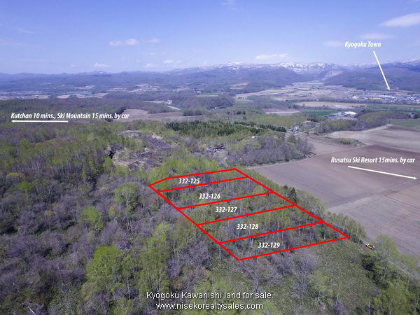 Block 332-125 to 332-129 view with Kyogoku Valley and Kyogoku town in the background.