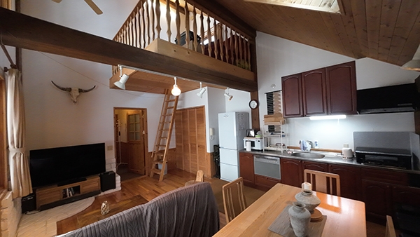 Timber Lodge Cottage - FOR RENT